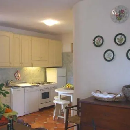 Villa Il Castagno Sassetta