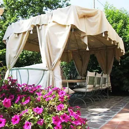 Il Castagno Villa *